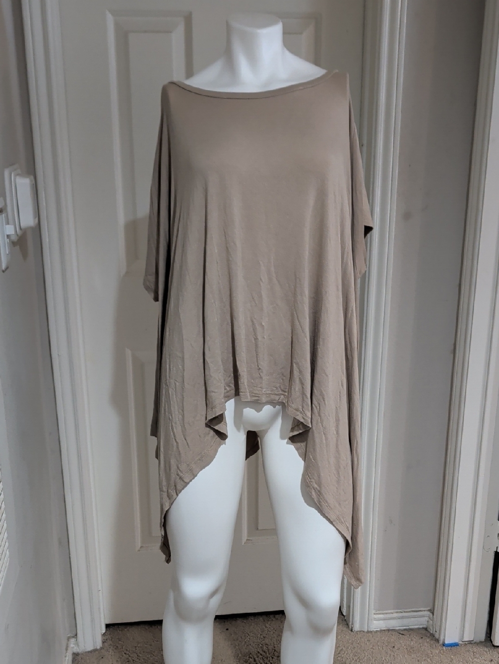 Cherish Taupe Asymmetric Tunic Top O/S